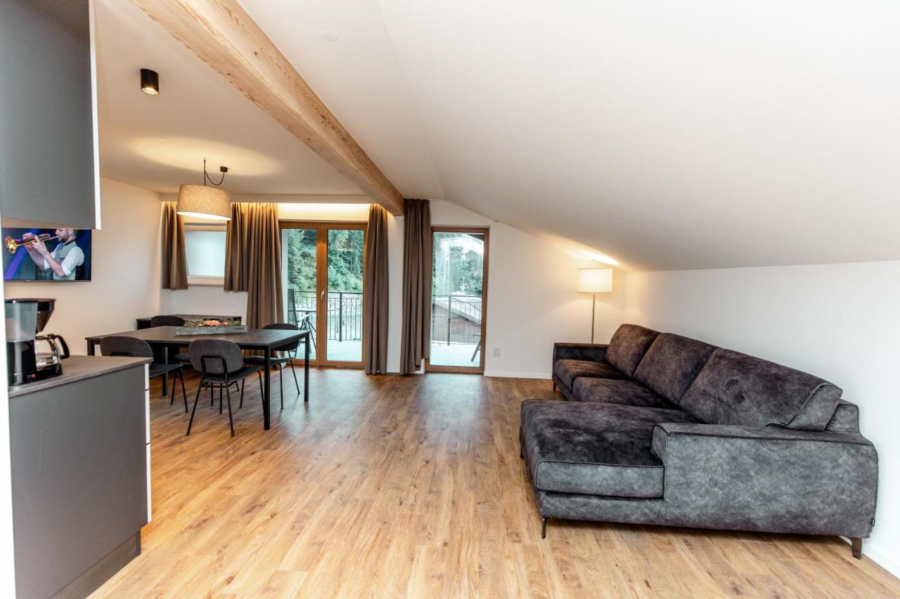 Tyrol Living & Cafe Apartment Nova Levante Luaran gambar